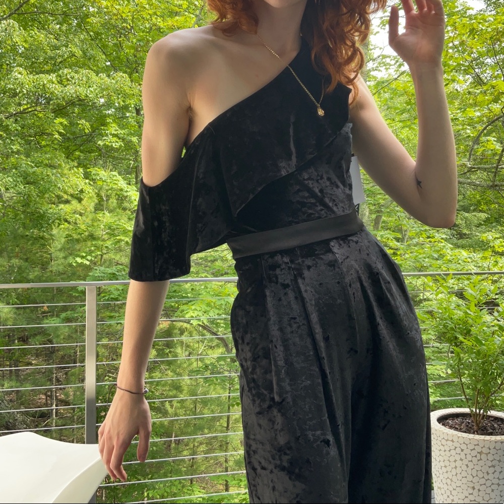 NEW CRUSHED VELVET JUMPSUIT